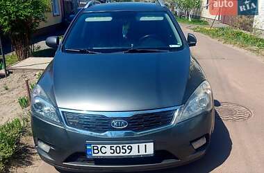 Універсал Kia Ceed 2010 в Чернігові