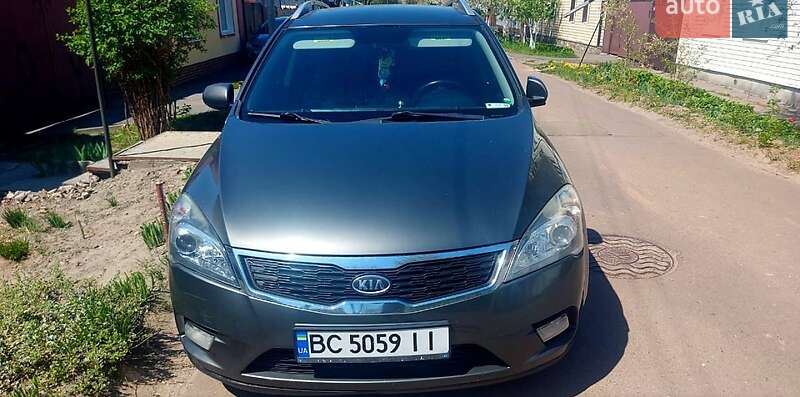 Універсал Kia Ceed 2010 в Чернігові