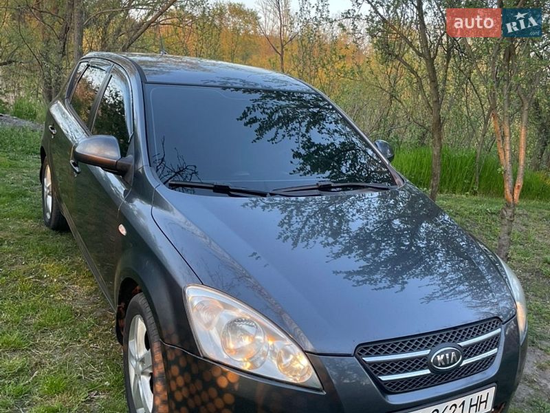 Хетчбек Kia Ceed 2008 в Кременчуці