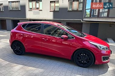 Хетчбек Kia Ceed 2017 в Івано-Франківську
