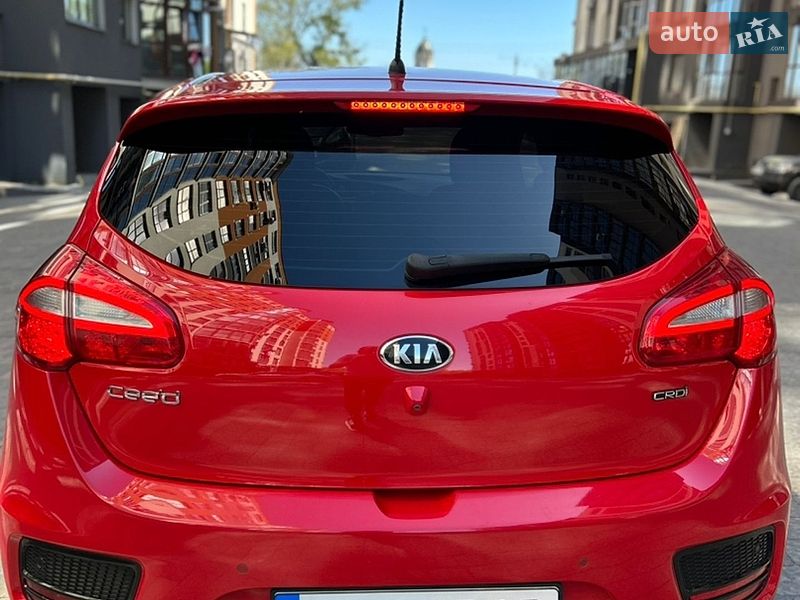 Хетчбек Kia Ceed 2017 в Івано-Франківську