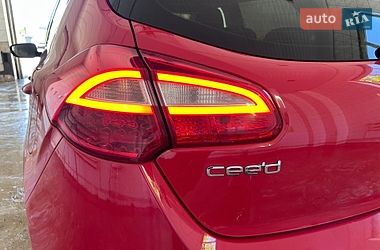 Хетчбек Kia Ceed 2017 в Івано-Франківську
