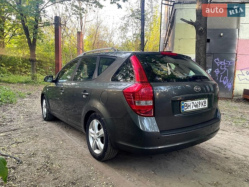 Универсал Kia Ceed 2012 в Одессе