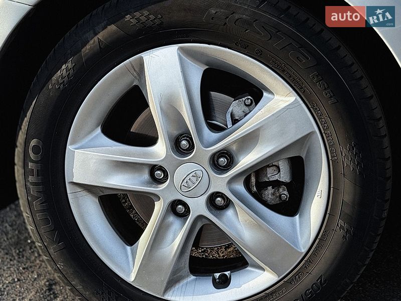 Универсал Kia Ceed 2008 в Кременчуге