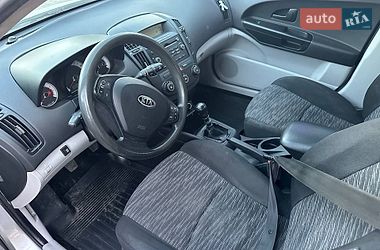 Хэтчбек Kia Ceed 2008 в Павлограде