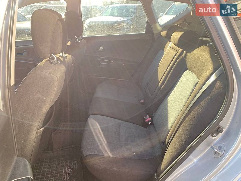 Универсал Kia Ceed 2010 в Львове
