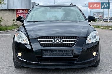 Універсал Kia Ceed 2008 в Кам'янському