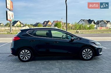 Хэтчбек Kia Ceed 2015 в Луцке