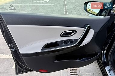 Хэтчбек Kia Ceed 2015 в Луцке
