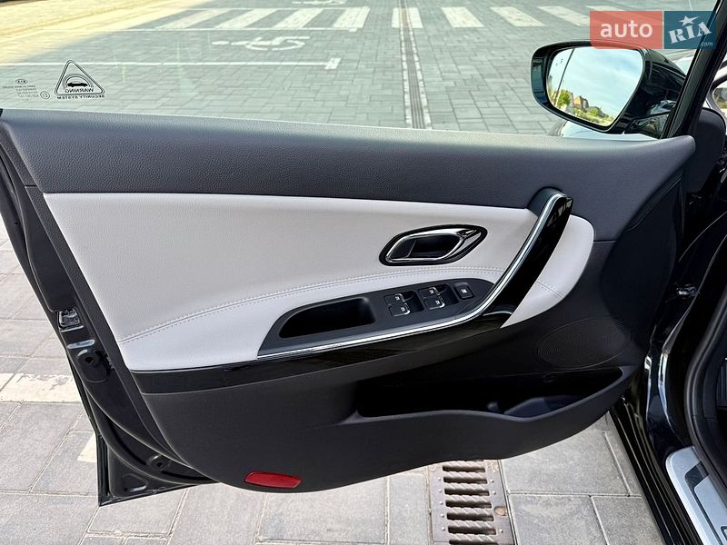 Хэтчбек Kia Ceed 2015 в Луцке