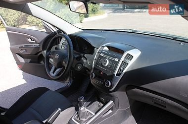 Універсал Kia Ceed 2010 в Черкасах