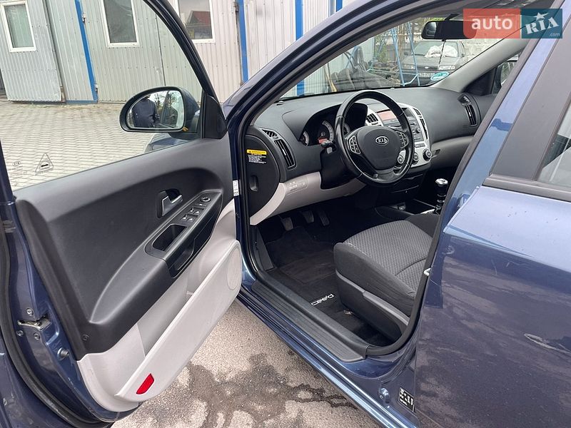 Універсал Kia Ceed 2008 в Вінниці