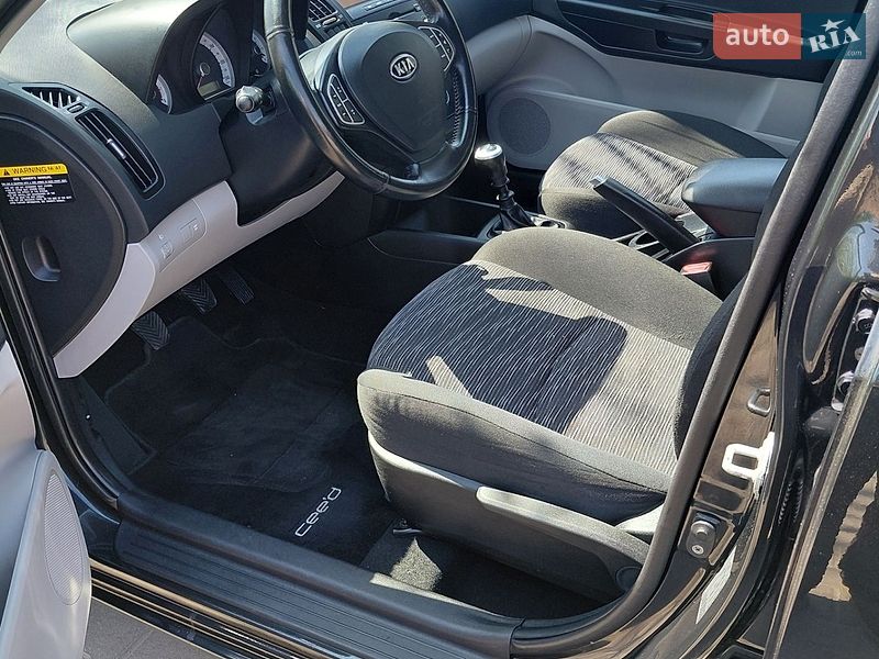 Универсал Kia Ceed 2009 в Кривом Роге