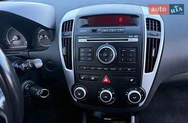Універсал Kia Ceed 2009 в Вінниці