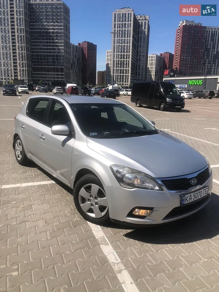 2010 Kia Cee'd - мініатюра 5