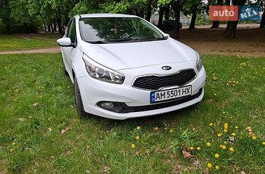 Хэтчбек Kia Ceed 2013 в Виннице