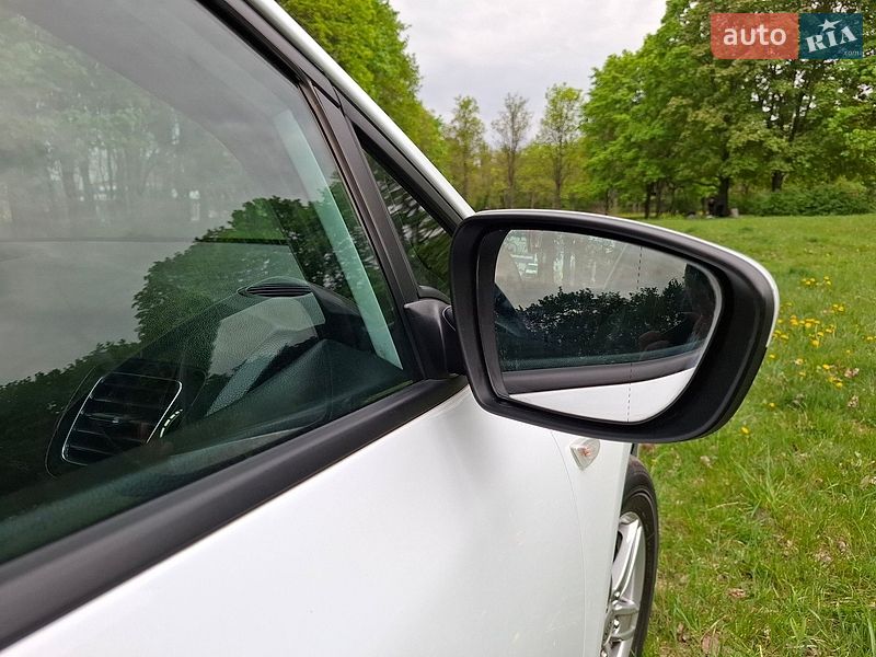 Хэтчбек Kia Ceed 2013 в Виннице
