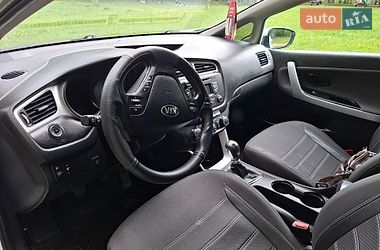 Хэтчбек Kia Ceed 2013 в Виннице