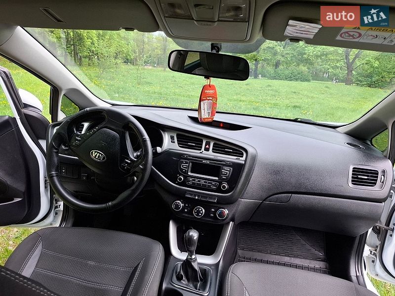 Хэтчбек Kia Ceed 2013 в Виннице