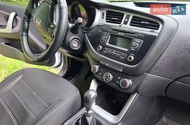 Хэтчбек Kia Ceed 2013 в Виннице