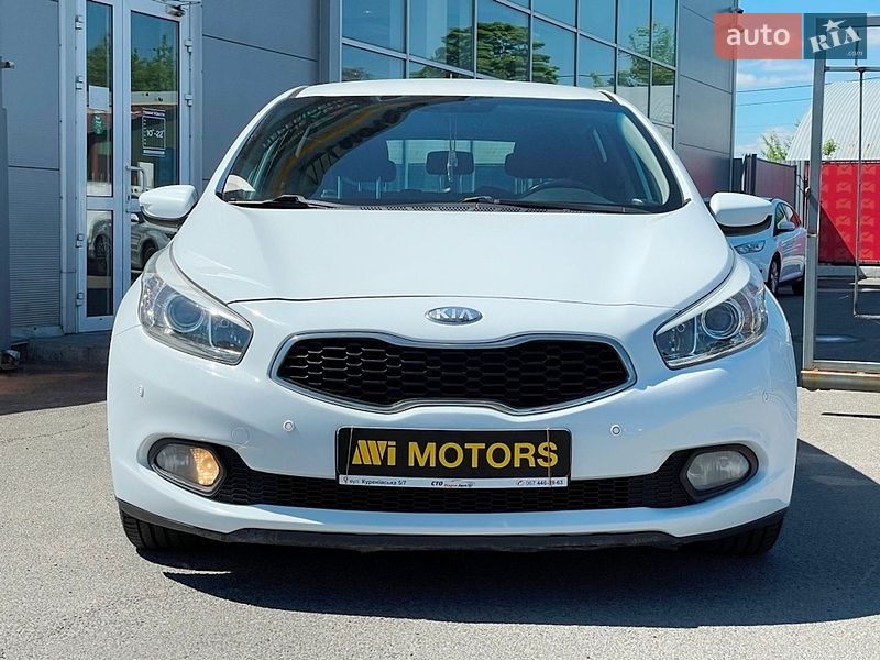 Хетчбек Kia Ceed 2013 в Києві