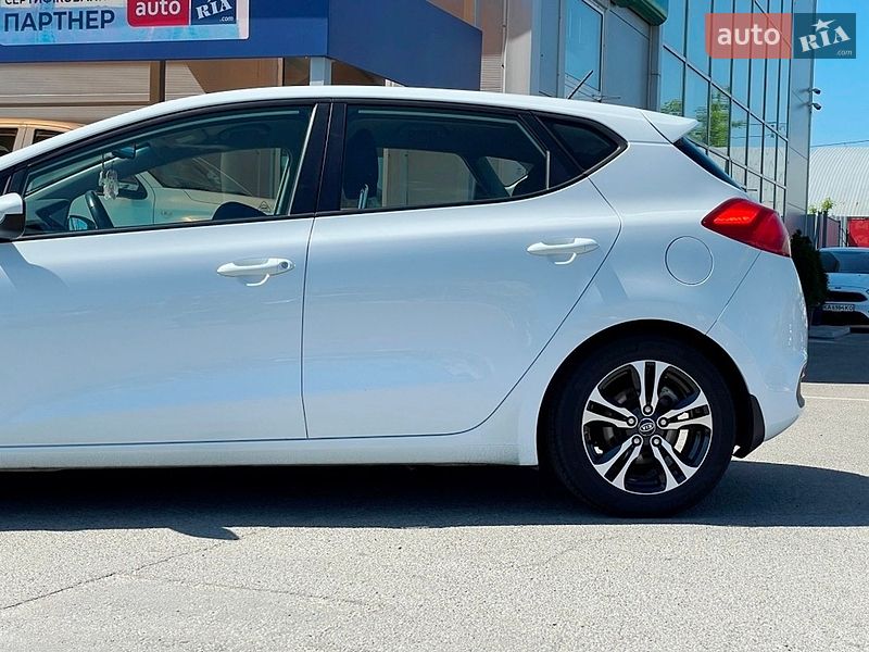 Хетчбек Kia Ceed 2013 в Києві