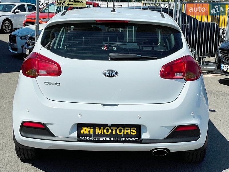 Хетчбек Kia Ceed 2013 в Києві
