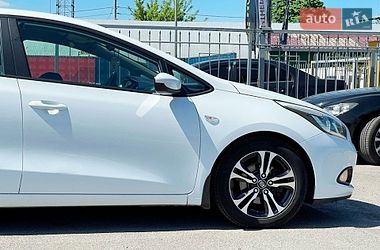 Хетчбек Kia Ceed 2013 в Києві