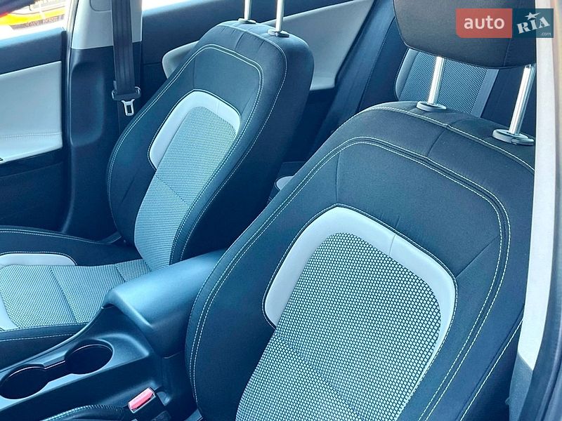 Хетчбек Kia Ceed 2013 в Києві