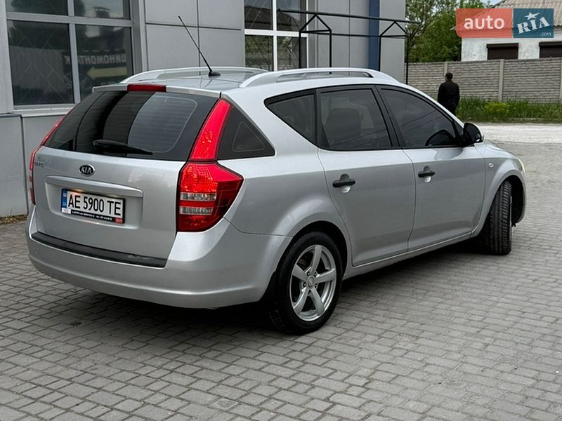Універсал Kia Ceed 2007 в Дніпрі