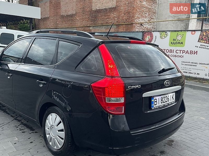 Универсал Kia Ceed 2009 в Лубнах