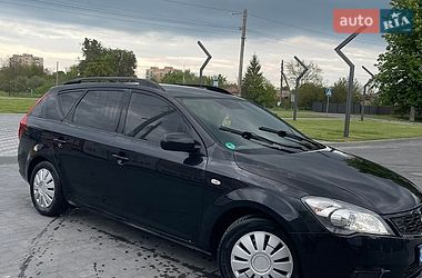 Универсал Kia Ceed 2009 в Лубнах