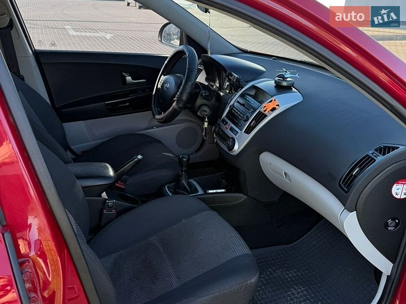 Хетчбек Kia Ceed 2008 в Вінниці
