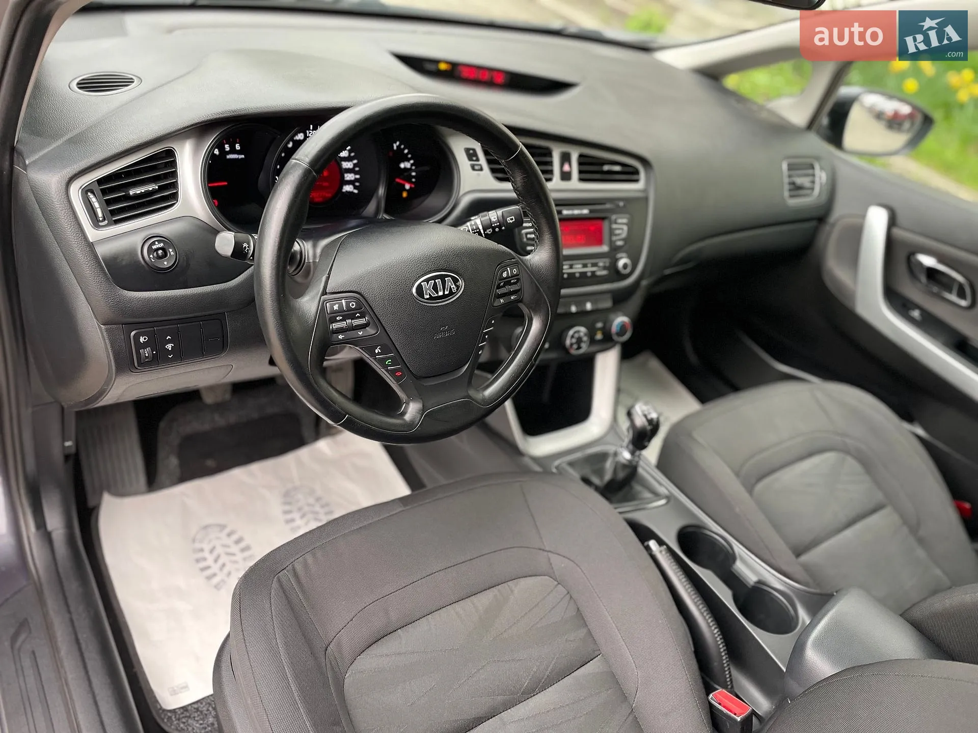 2015 Kia Cee'd - мініатюра 39
