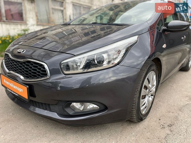 Універсал Kia Ceed 2015 в Сумах