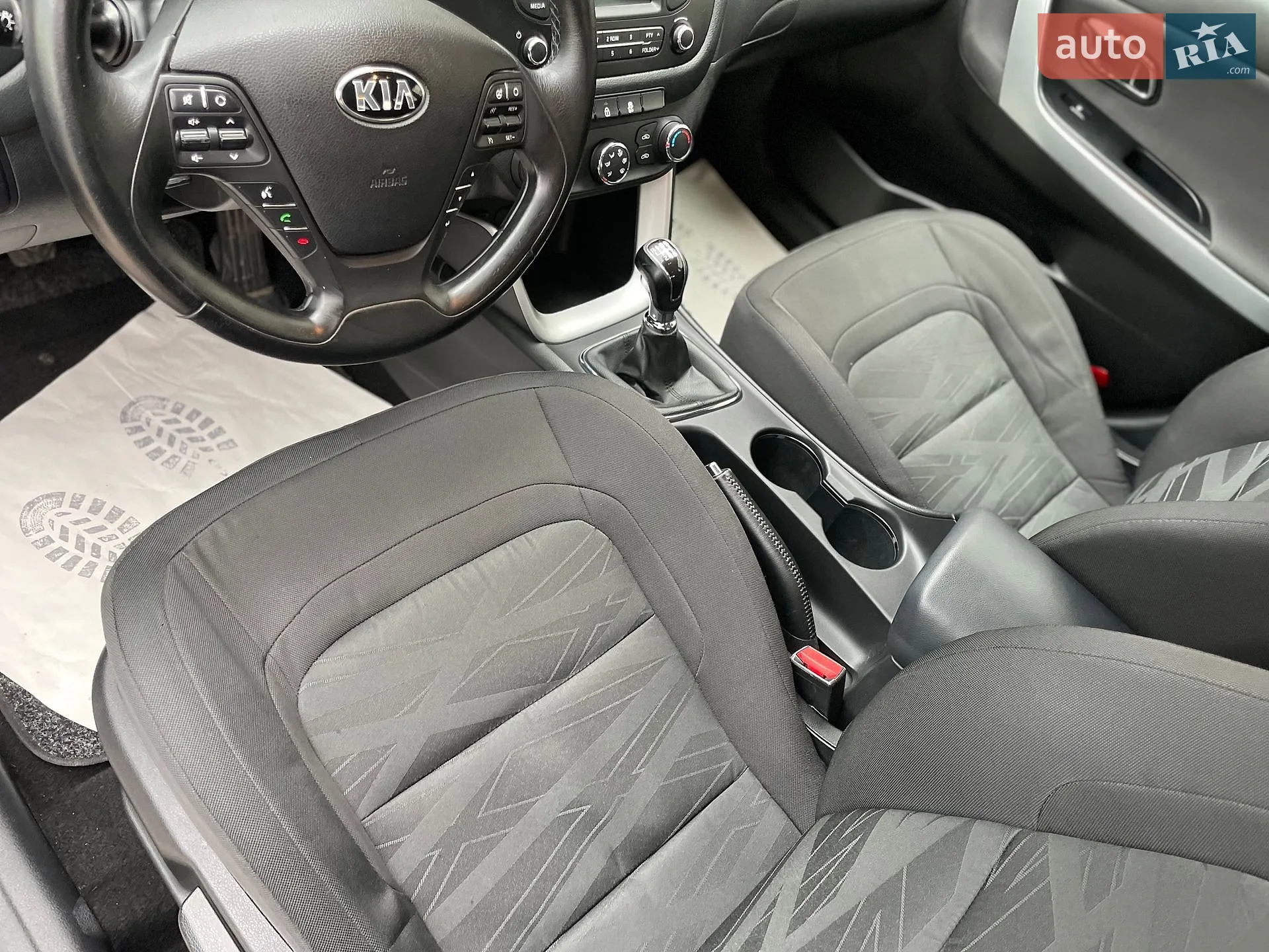 2015 Kia Cee'd - мініатюра 31