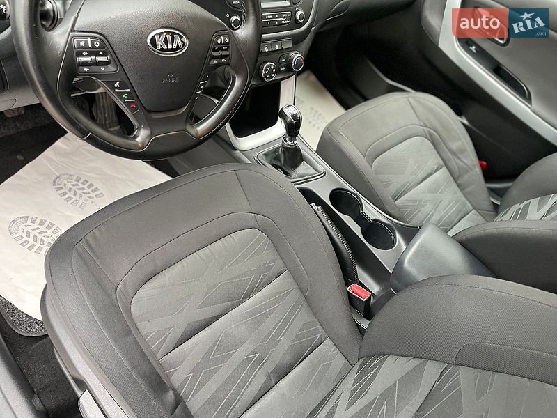 Універсал Kia Ceed 2015 в Сумах