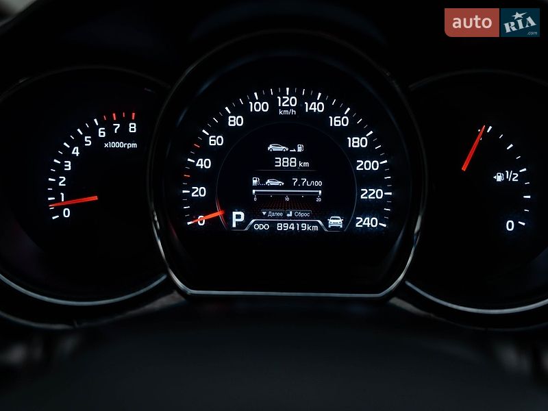 Хэтчбек Kia Ceed 2012 в Киеве