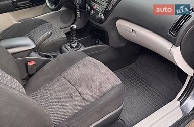 Хетчбек Kia Ceed 2008 в Києві