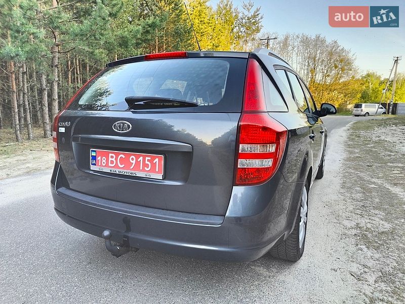 Универсал Kia Ceed 2009 в Киеве