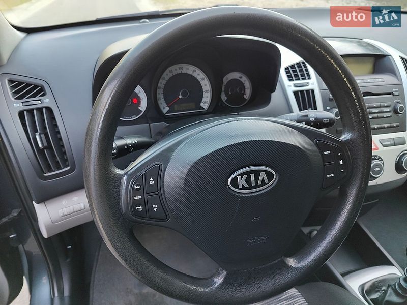 Универсал Kia Ceed 2009 в Киеве