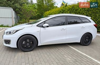 Универсал Kia Ceed 2017 в Луцке