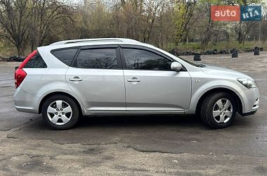 Універсал Kia Ceed 2010 в Києві
