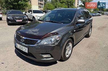 Універсал Kia Ceed 2011 в Полтаві