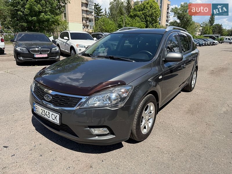Kia Ceed 2011