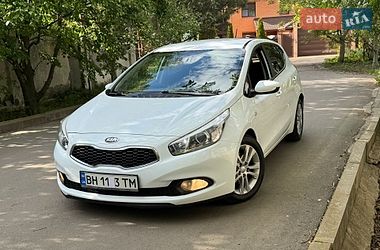 Хетчбек Kia Ceed 2013 в Одесі