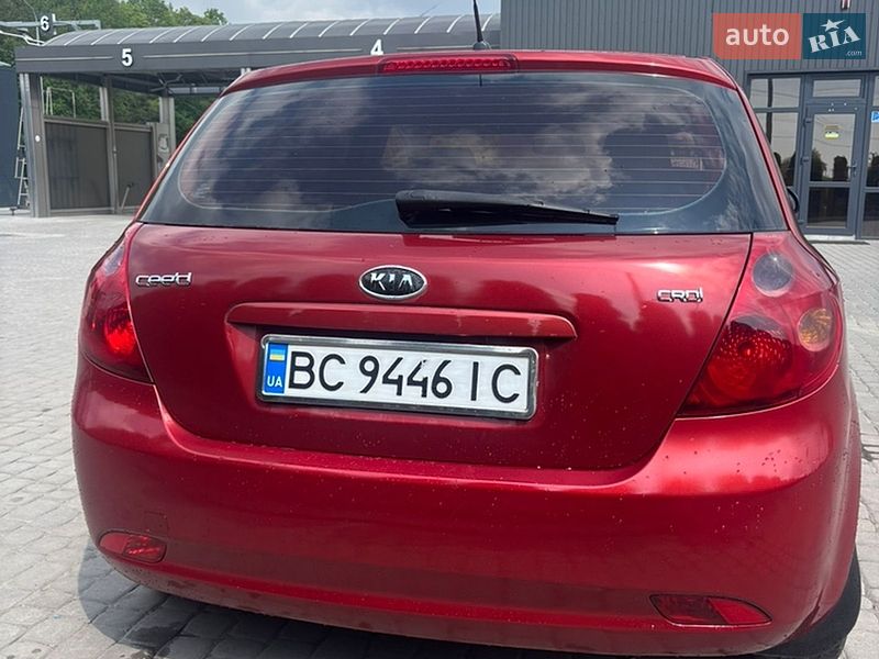 Хэтчбек Kia Ceed 2008 в Львове