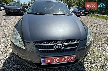 Универсал Kia Ceed 2009 в Полтаве