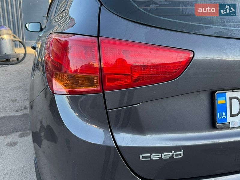 Универсал Kia Ceed 2013 в Киеве