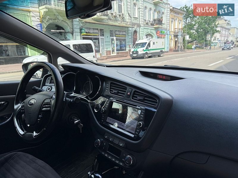 Универсал Kia Ceed 2013 в Киеве